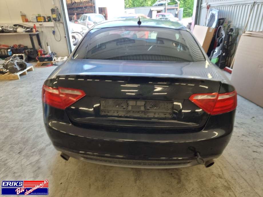 Audi A5 2007-2016 (Type I) , Motorkode: CAPA CCWA, Girkassekode: KMU
