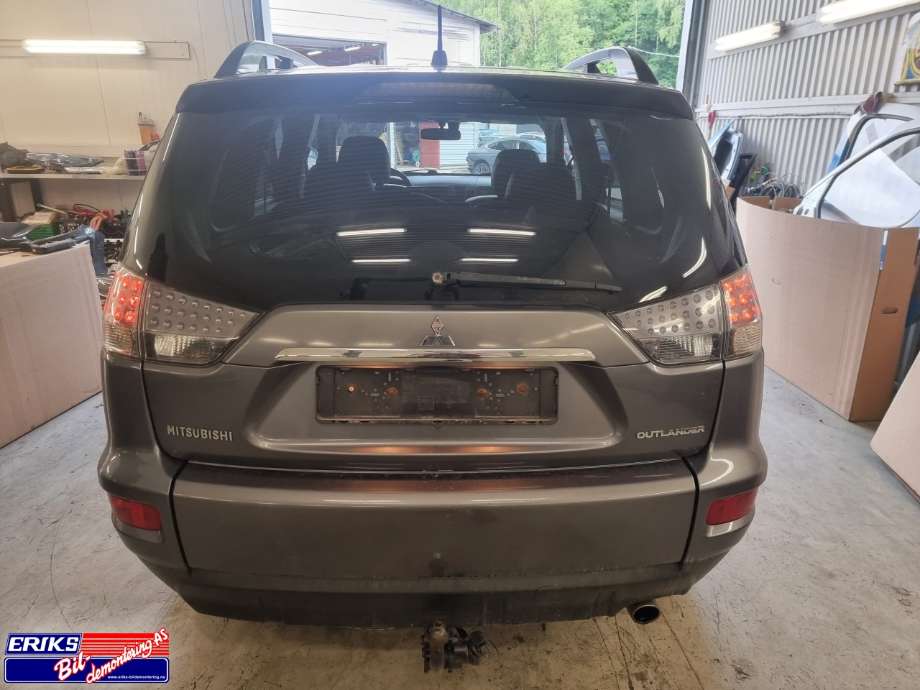 Mitsubishi Outlander 2010-2012 (Type II, Fase 2) , Motorkode: 4B11, Girkassekode: 2700A262