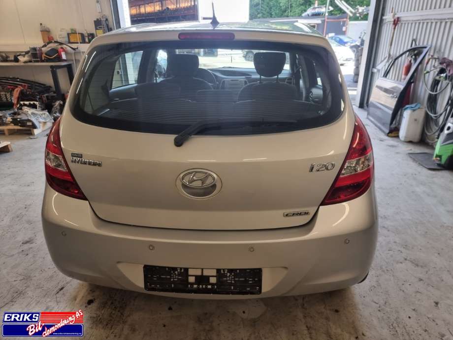 Hyundai i20 2009-2014 (Type I) , Motorkode: D4FC-FL, Girkassekode: 