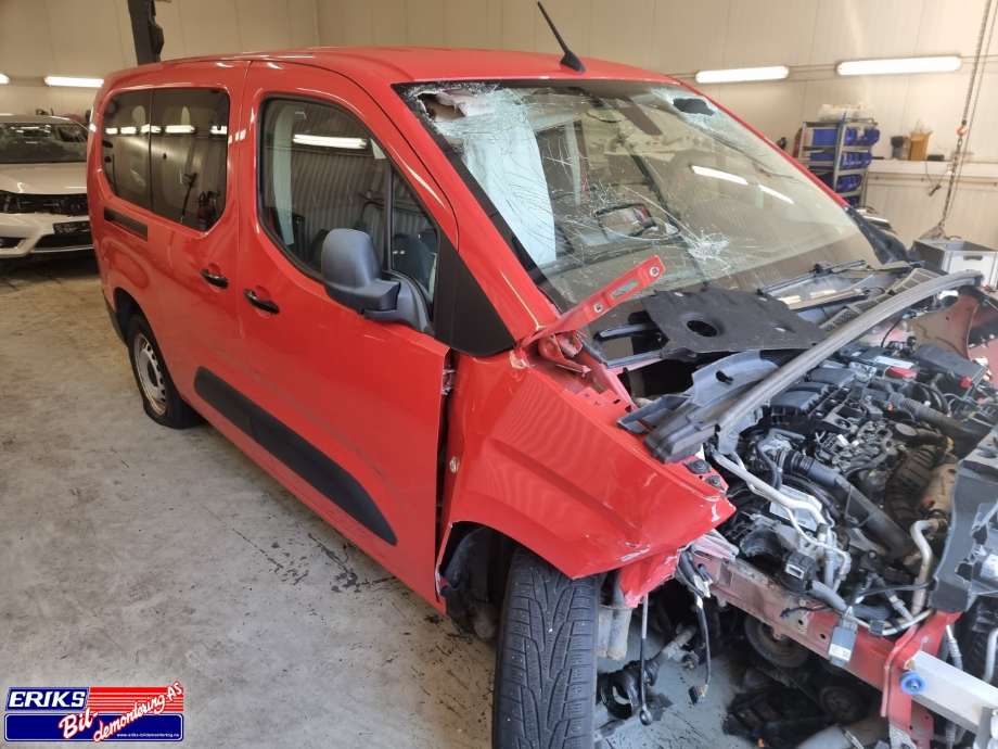 Peugeot Partner 2019-->> (Type III) , Motorkode: YHZ YH01, Girkassekode: 98 279 622 80