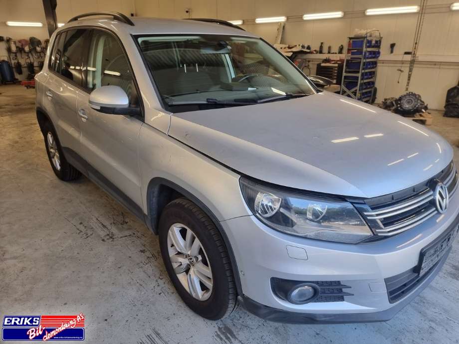 VW Tiguan 2011-2016 (Type I, Fase 2) , Motorkode: CFFD, Girkassekode: NFZ