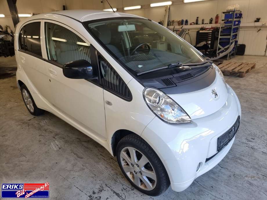 Peugeot iOn 2011-2020 , Motorkode: Y51, Girkassekode: 
