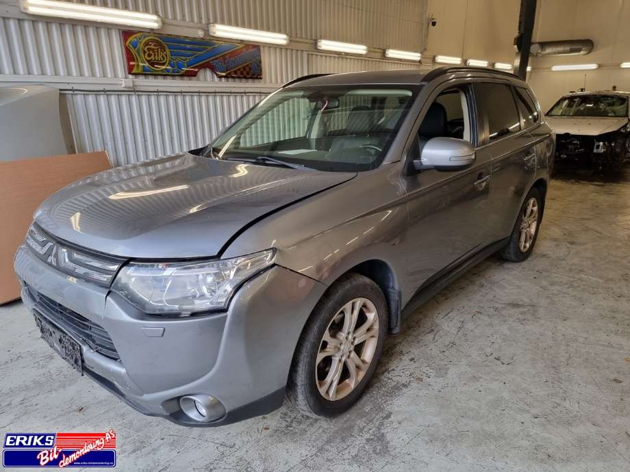 Mitsubishi Outlander 2012-2015 (Type III, Fase 1) , Motorkode: 4J11, Girkassekode: 2700A343