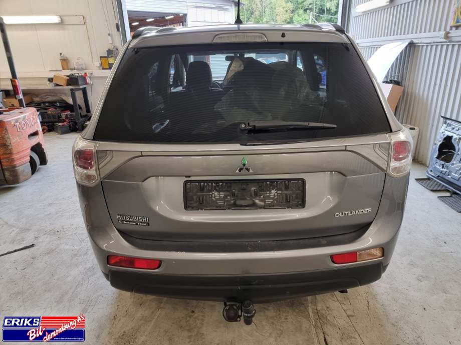 Mitsubishi Outlander 2012-2015 (Type III, Fase 1) , Motorkode: 4J11, Girkassekode: 2700A343