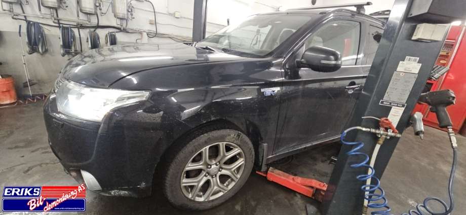Mitsubishi Outlander 2012-2015 (Type III, Fase 1) , Motorkode: 4B11|S61|Y61, Girkassekode: 