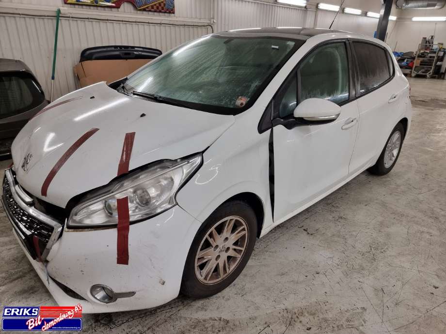 Peugeot 208, 2012-2019 (Type I)  delebil , Motorkode: HMZ HMR HMZ, Girkassekode: 98 038 462 80