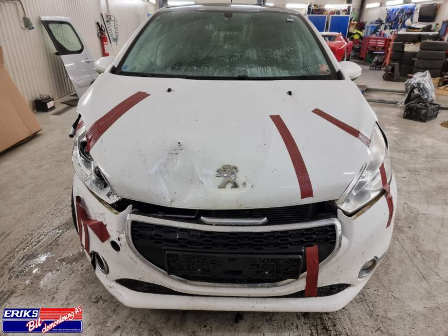 Peugeot 208 2012-2019 (Type I) , Motorkode: HMZ HMR HMZ, Girkassekode: 98 038 462 80