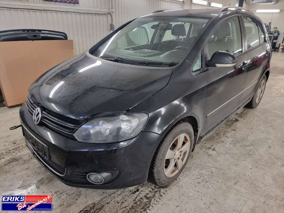 VW Golf, Plus/Cross 2009-2013 (Fase 2) , Motorkode: CAYC, Girkassekode: NQE NKA NTT