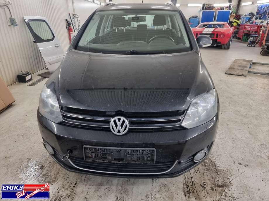 VW Golf, Plus/Cross 2009-2013 (Fase 2) , Motorkode: CAYC, Girkassekode: NQE NKA NTT