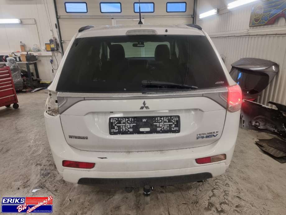 Mitsubishi Outlander 2012-2015 (Type III, Fase 1) , Motorkode: 4B11, Girkassekode: 