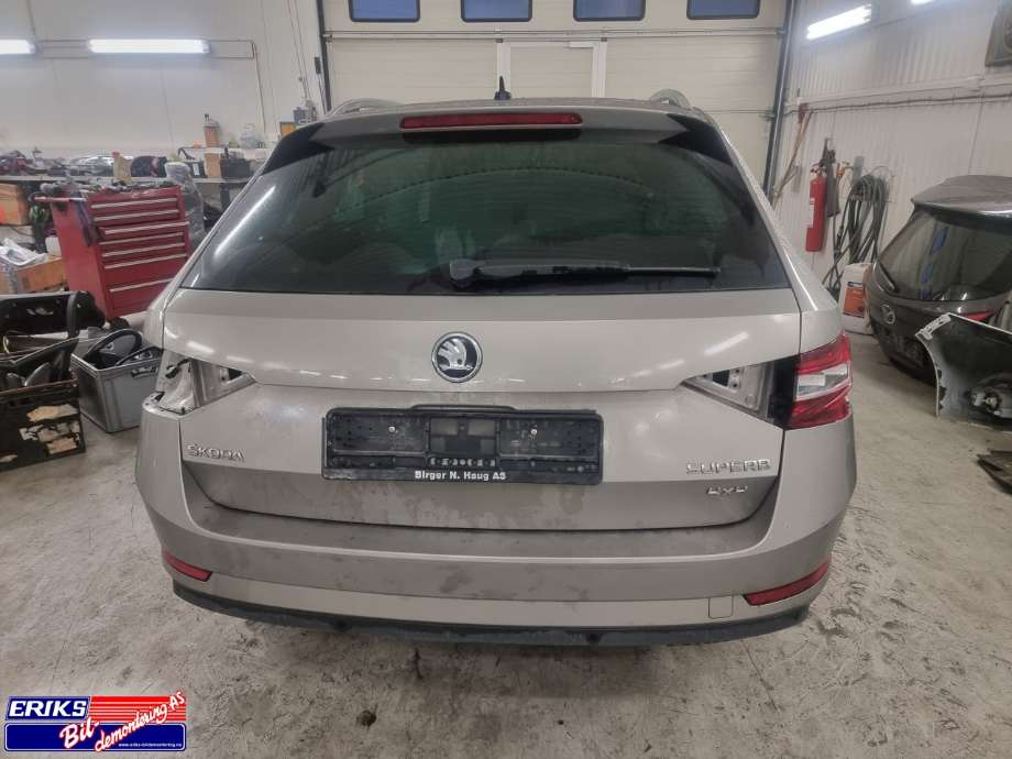 Škoda Superb 2015-->> (Type III) , Motorkode: DFHA, Girkassekode: TCX