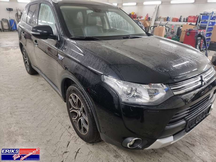 Mitsubishi Outlander 2015-->> (Type III, Fase 2) delebil , Motorkode: 4B11|S61, Girkassekode: 