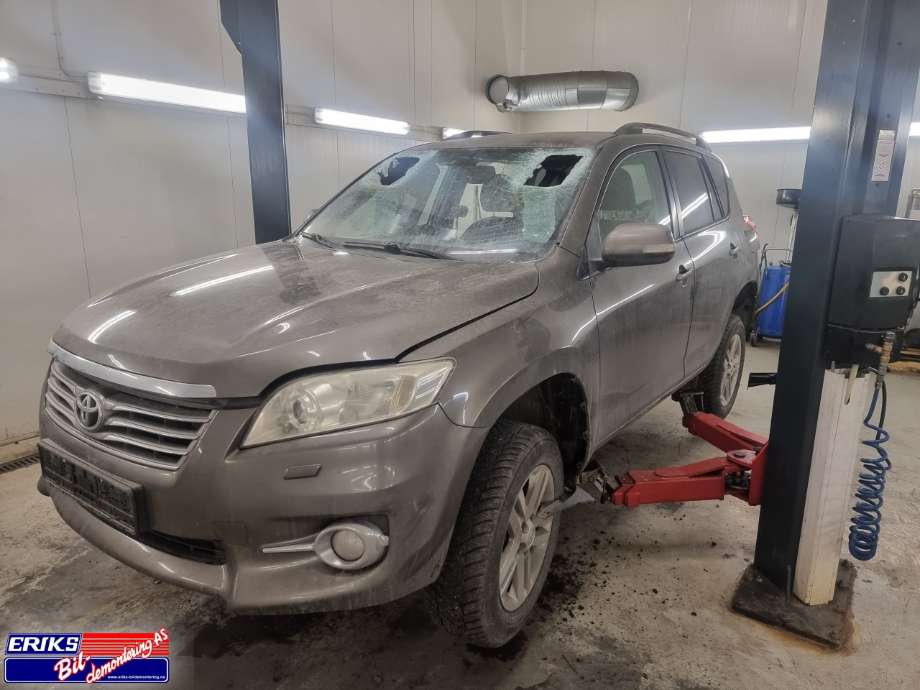 Toyota RAV4, 2009-2013 (Type III, Fase 2)  delebil , Motorkode: 2AD-FTV