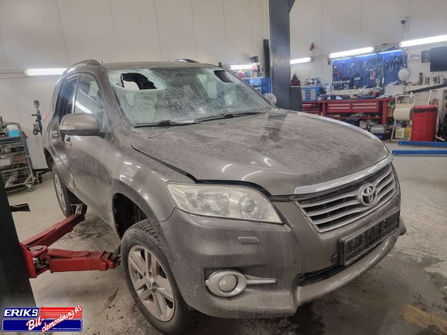 Toyota RAV4 2009-2013 (Type III, Fase 2) delebil , Motorkode: 2AD-FTV, Girkassekode: 
