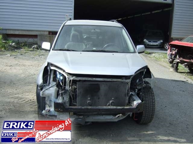 Toyota RAV4 2000-2006 (Type II) , Motorkode: , Girkassekode: