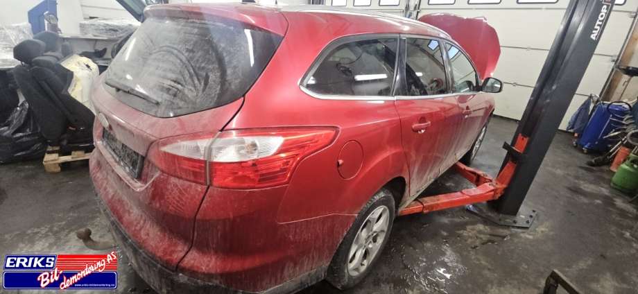 Ford Focus 2011-2014 (Type III, Fase 1) delebil , Motorkode: T1DB, Girkassekode: 