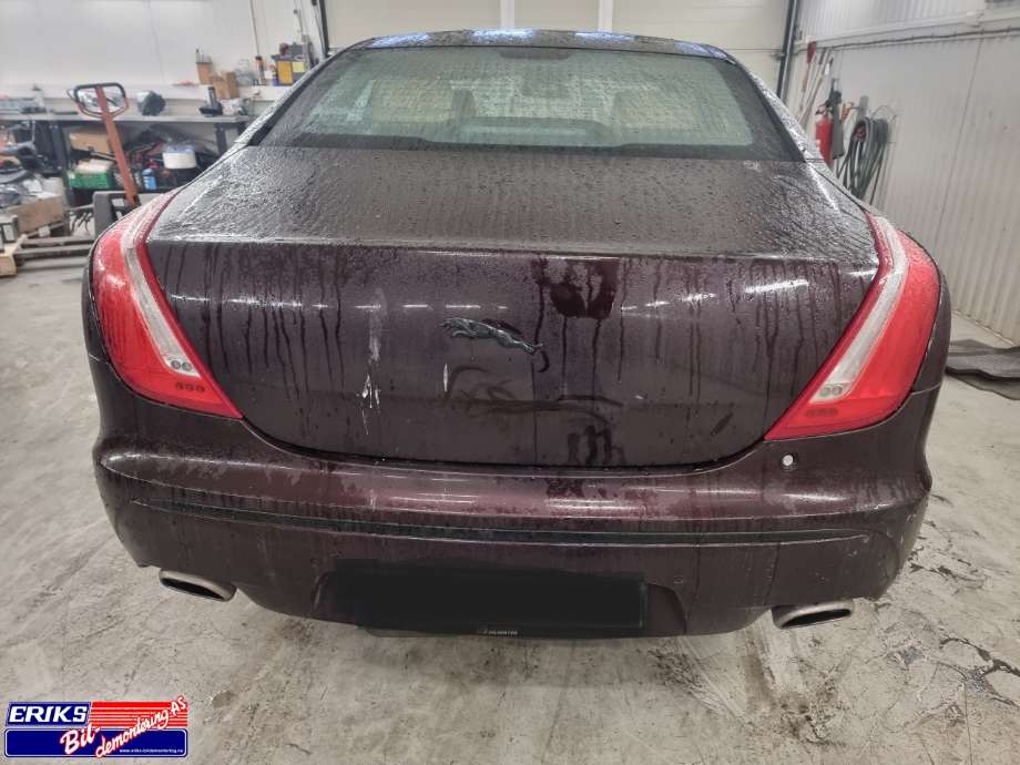 Jaguar XJ X351 2010-->> , Motorkode: 306DT, Girkassekode: C2D19585