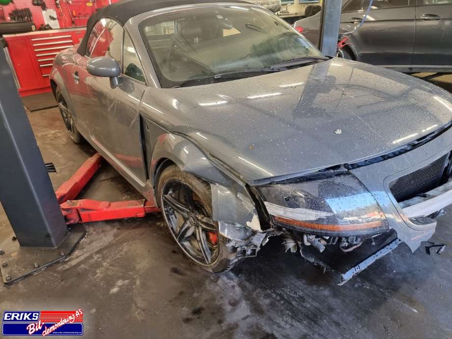 Audi TT 1998-2006 (Type I) delebil , Motorkode: AJQ, Girkassekode: DXW