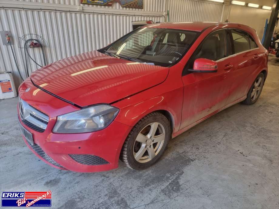 Mercedes A-Klasse, 2012-2018 (W176) (W176) delebil , Motorkode: 270910