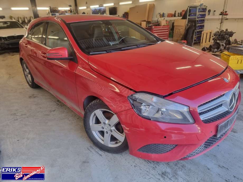 Mercedes A-Klasse 2012-2018 (W176) delebil , Motorkode: 270910, Girkassekode: 