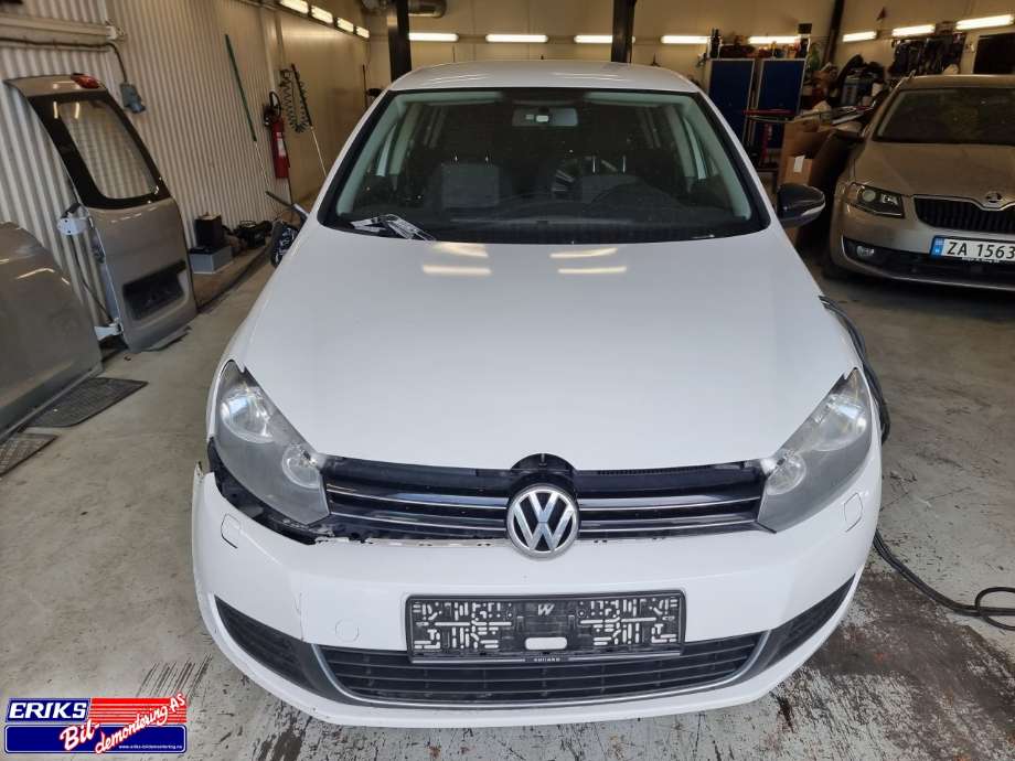 VW Golf VI 2008-2012 delebil , Motorkode: CAYC, Girkassekode: NQE