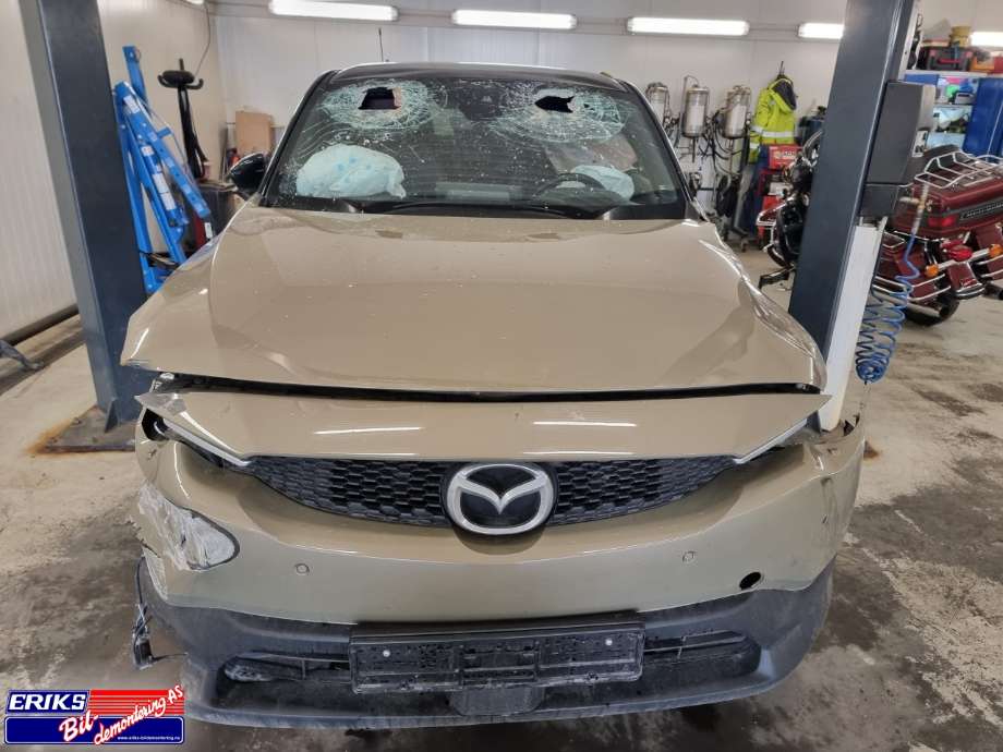 Mazda MX-30 2020-->> , Motorkode: MH, Girkassekode: 