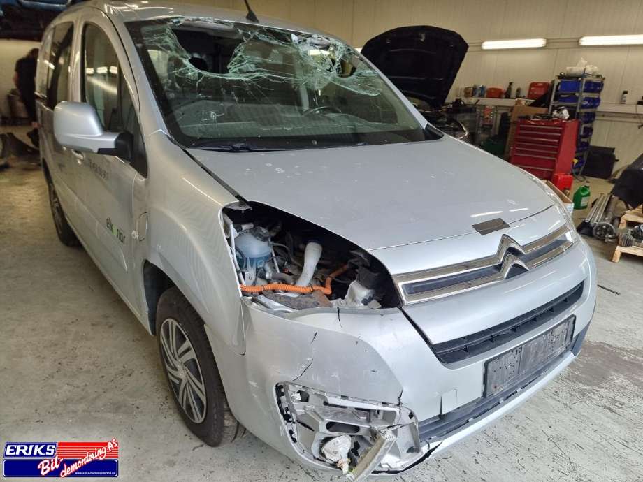 Citroën Berlingo 2015-2019 (Type II, Fase 2) , Motorkode: Y51, Girkassekode: 