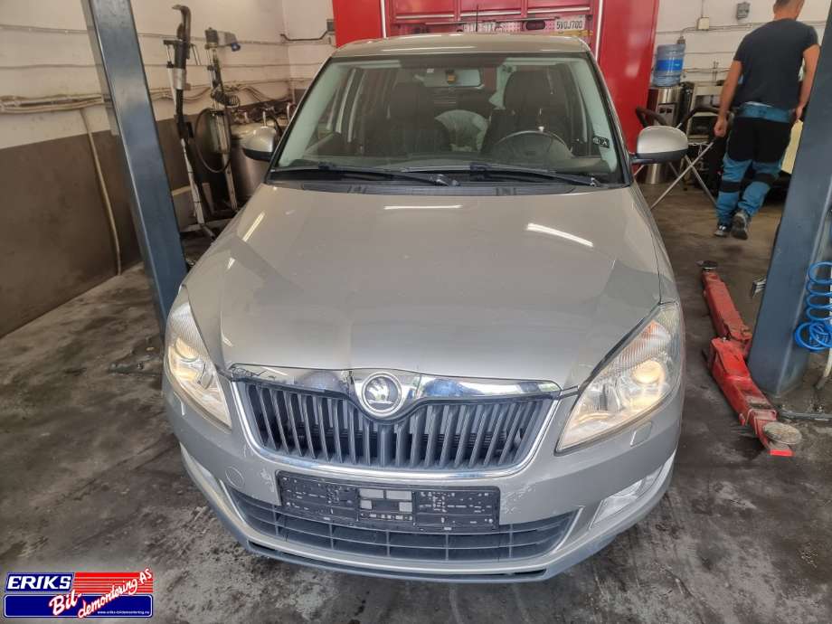 Škoda Fabia 2010-2014 (Type II, Fase 2) , Motorkode: CGPA, Girkassekode: