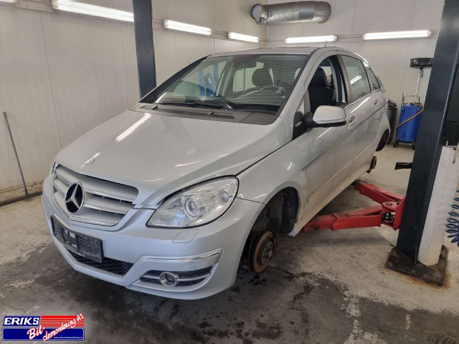 Mercedes B-Klasse, 2008-2011 (W245, Fase 2) (W245) delebil , Motorkode: M 266.940