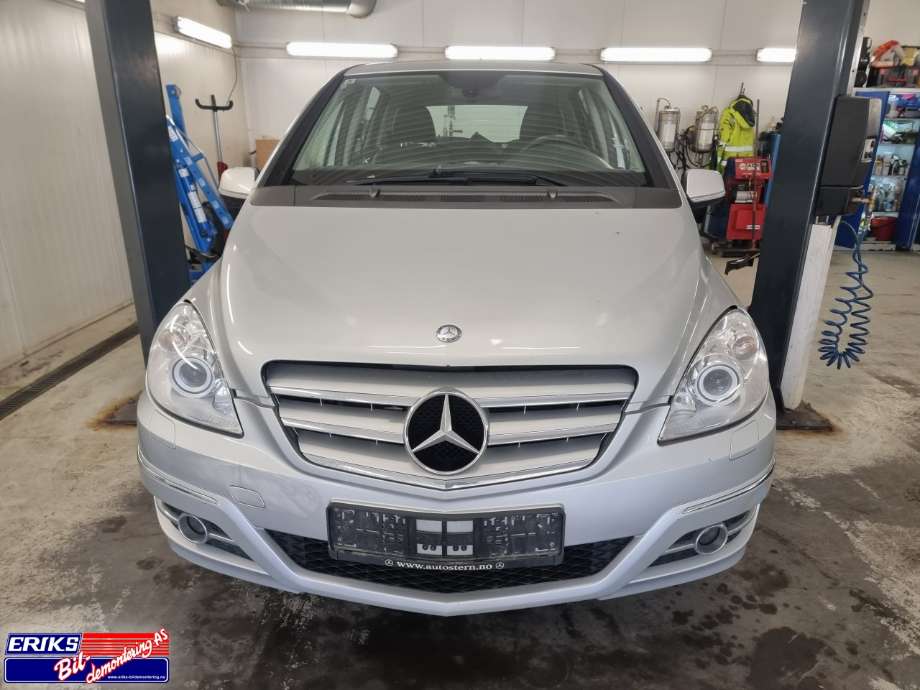Mercedes B-Klasse 2008-2011 (Fase 2) (W245) delebil , Motorkode: M 266.940, Girkassekode: