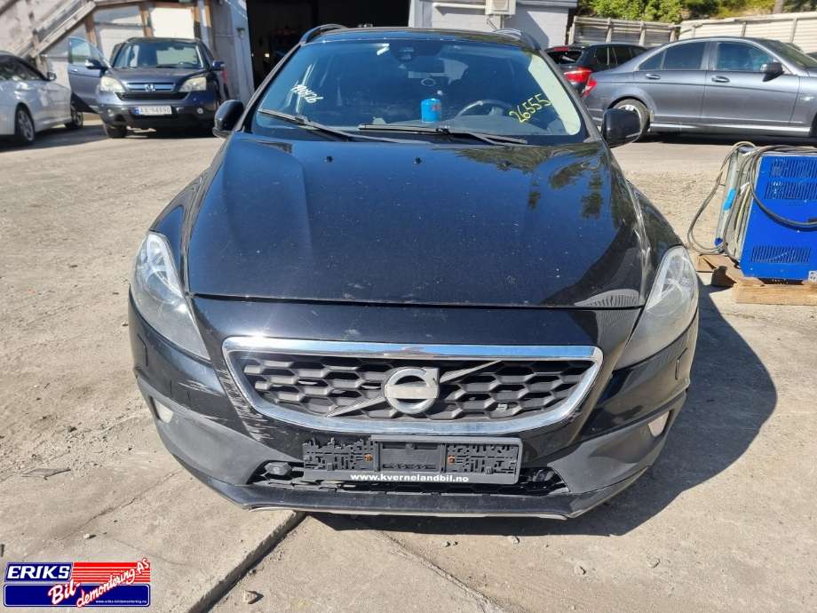 Volvo V40 2012-2019 delebil , Motorkode: D4162T, Girkassekode: