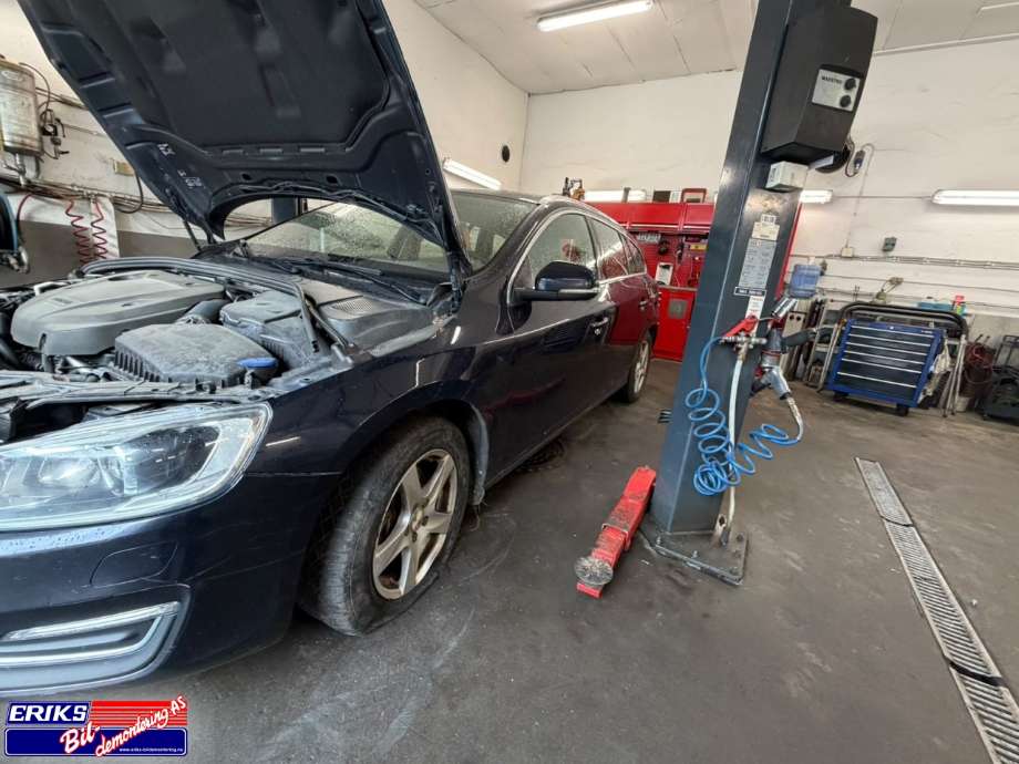 Volvo V60/V60 CC 2013-2018 (Type I, Fase 2) , Motorkode: D4204T9, Girkassekode: