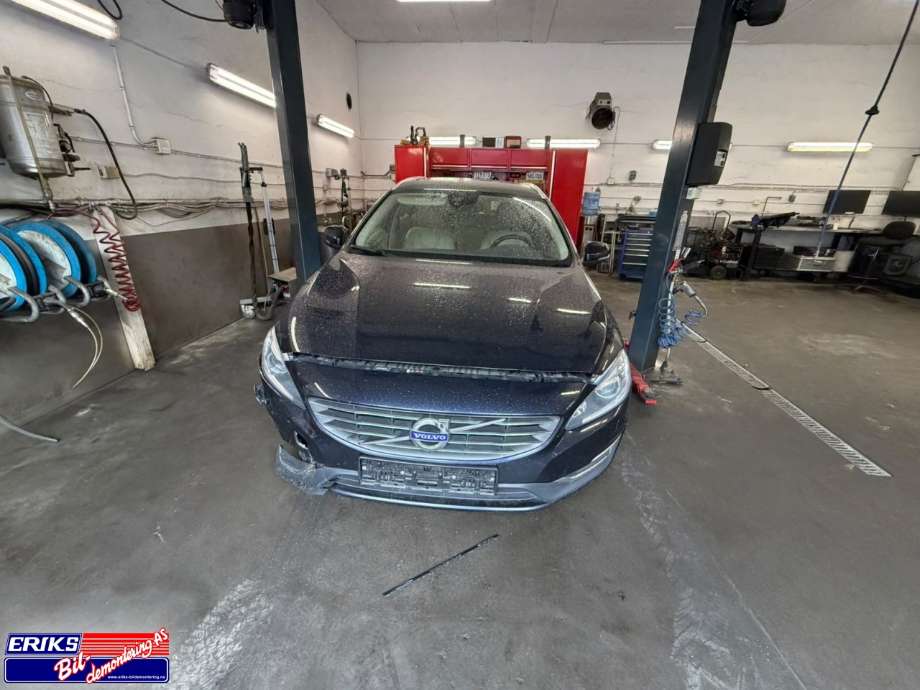Volvo V60/V60 CC 2013-2018 (Type I, Fase 2) , Motorkode: D4204T9, Girkassekode: