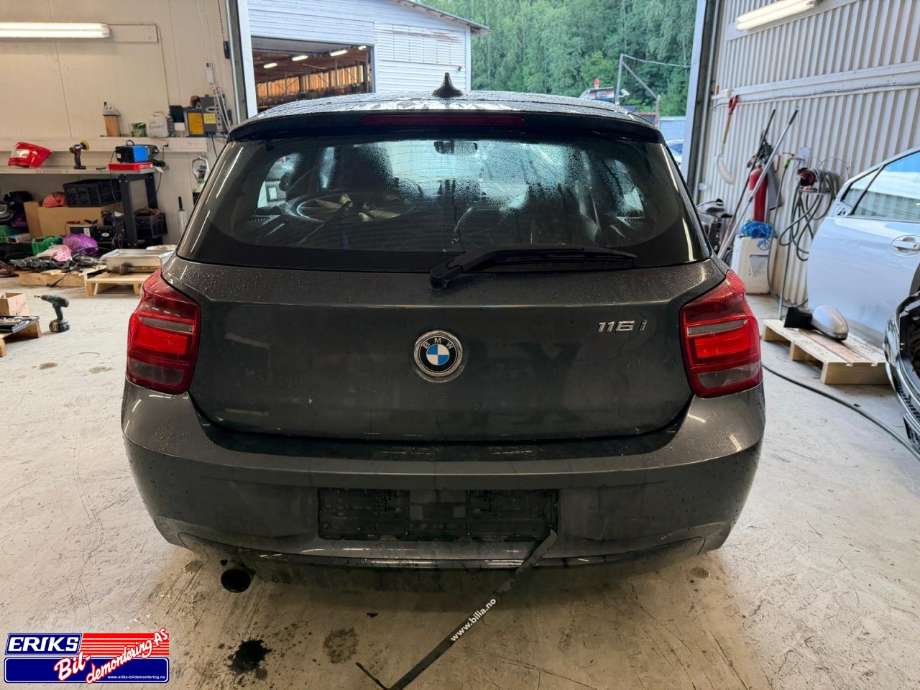 BMW 1-Serie 2011-2015 (Fase 1) (F20/F21) (F20/F21), Motorkode: N13B16A, Girkassekode: 