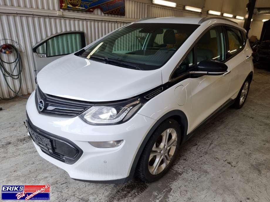 Opel Ampera-e, 2017->> (Type II) delebil , Motorkode: MMF