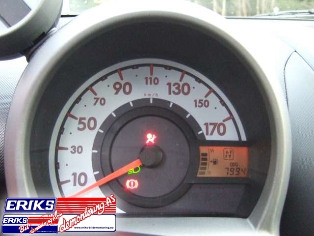 Peugeot 107 2006-2014 , Motorkode: , Girkassekode: 