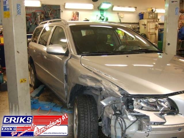 Volvo V70 2000-2004 (Type II, Fase 1) , Motorkode: , Girkassekode: 