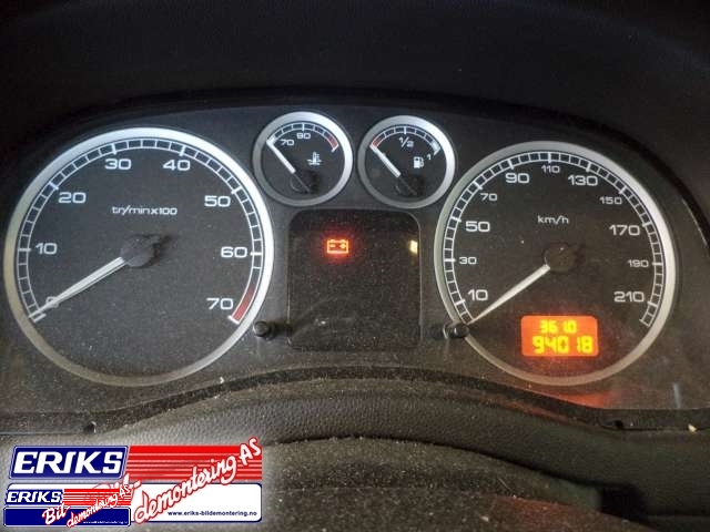Peugeot 307 2001-2004 (Fase 1) , Motorkode: , Girkassekode: 