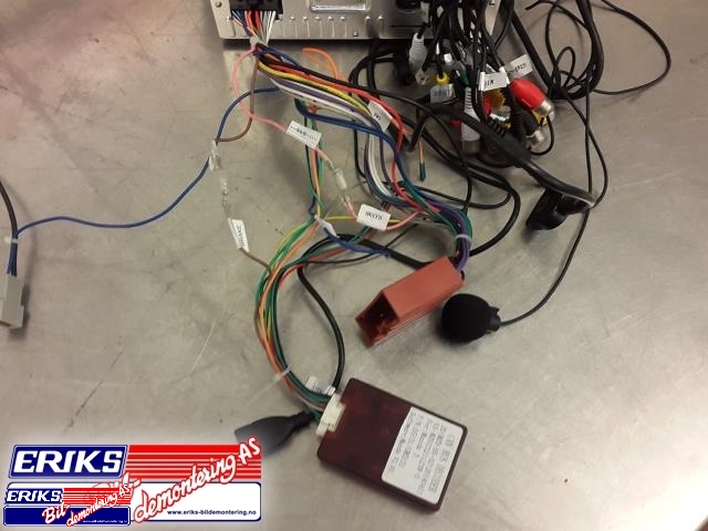 Bilstereo navigasjon til Mazda 3 2003-2005 (Type I, Fase 1)