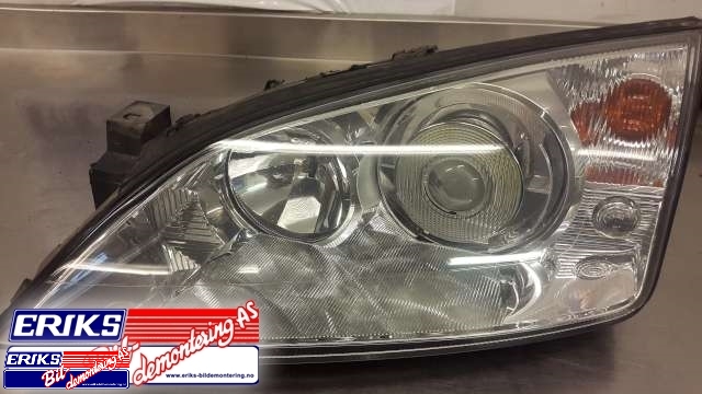 Frontlykt venstre xenon til Ford Mondeo 2001-2007 (Type III) (1435629|1435624|)