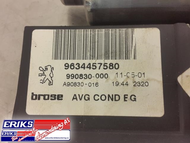 Ruteheis venstre foran til Peugeot 307 2001-2004 (Fase 1)  (BROSE|990830|)