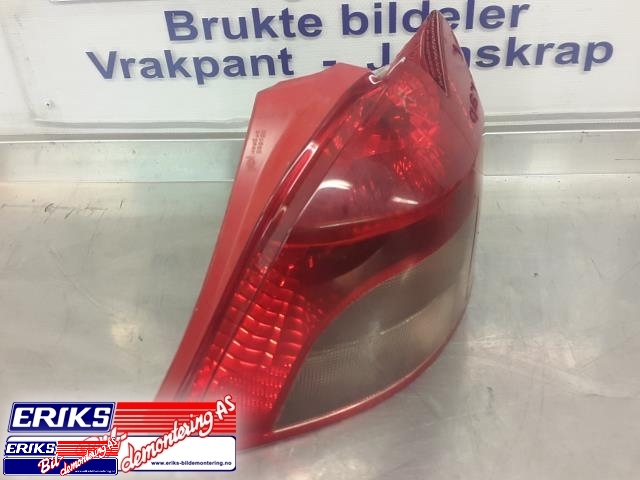 Baklykt høyre til Toyota Yaris 2006-2009 (Type II, Fase 1)