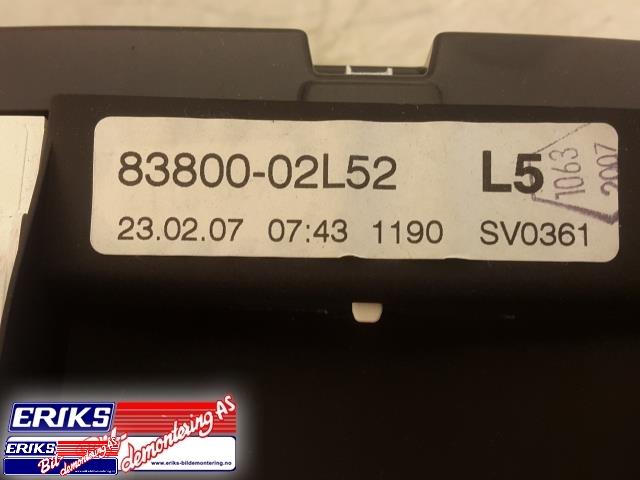 Instrumentpanel til Toyota Auris 2007-2010 (Type I, Fase 1)  (VDO|83800-02L52|)