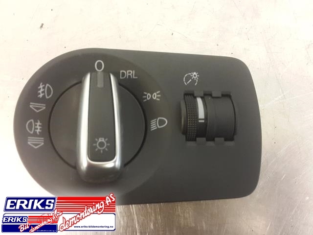 Bryter lys til Audi A3, 2009-2012 (Type II, Fase 2)  (8P1 941 531 AR)