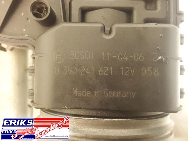 Viskermotor frontrute til Peugeot Partner 2008-2015 (Type II, Fase 1)  (BOSCH|0 390 241 621|)