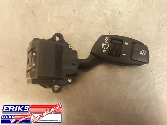 Bryter visker til BMW 5-Serie 2003-2010 (E60/E61) (E60/E61) (6 924 106 A|)