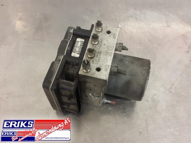 ABS sentral til Toyota Avensis, 2009-2015 (Type III, Fase 1) (BOSCH|0 265 951 833)