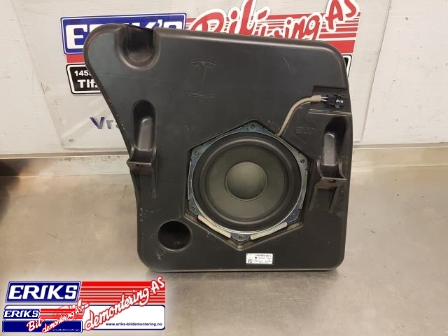 Bilstereo sub-woofer til Tesla Model S 2013-2016 (Fase 1) (1004833-05-C|)