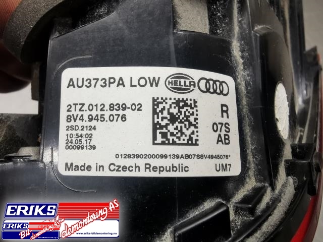 Baklykt høyre indre til Audi A3 2016-2020 (Type III, Fase 2)  (HELLA|8V4 945 076|)