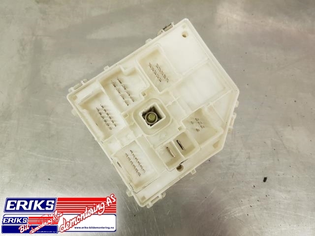 Sikringsboks til Toyota RAV4 2000-2006 (Type II) (1801 21|)